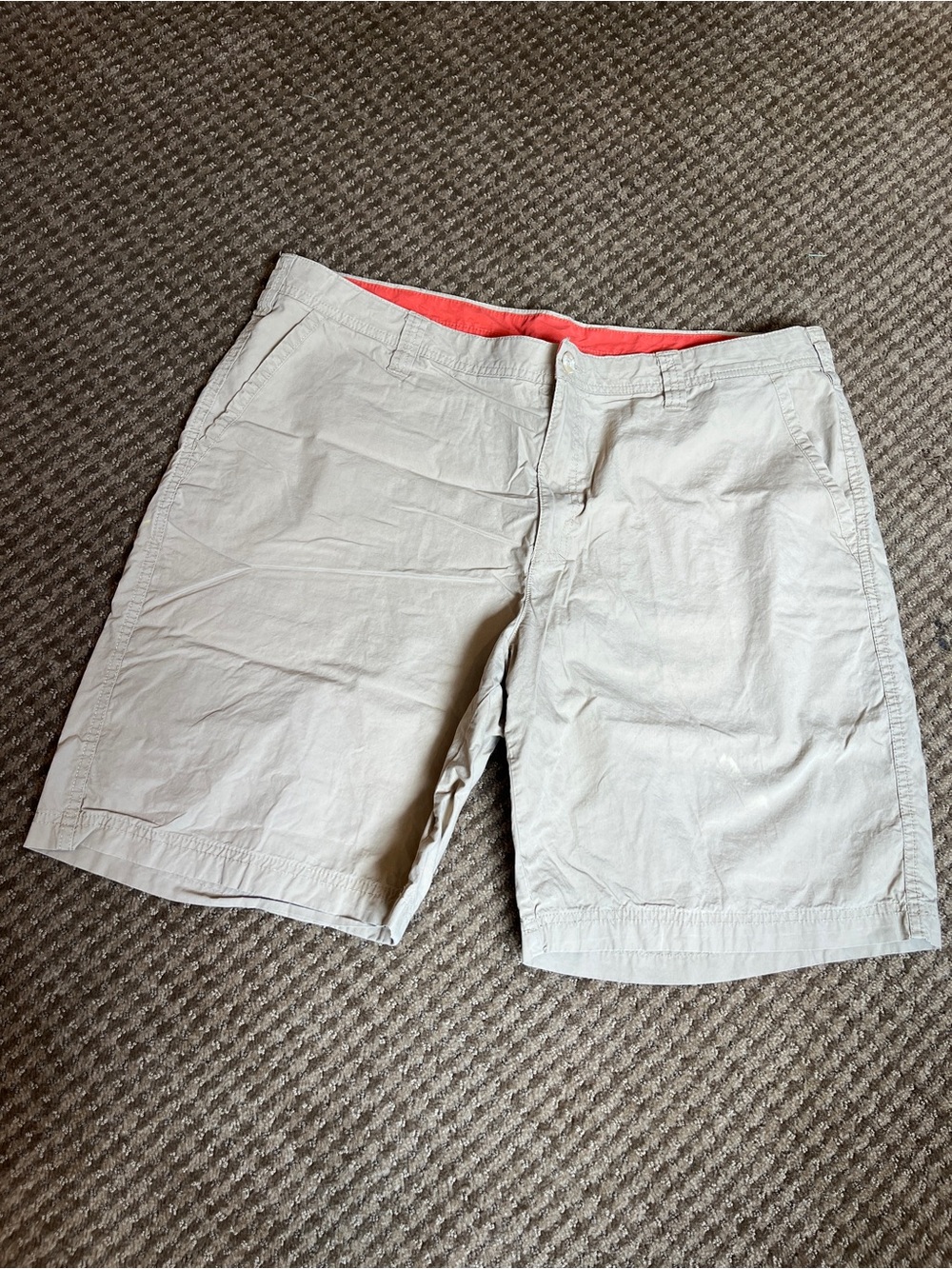 🤎Columbia Casual comfy Shorts. Pockets. Men’s size 40. EUC!🤎